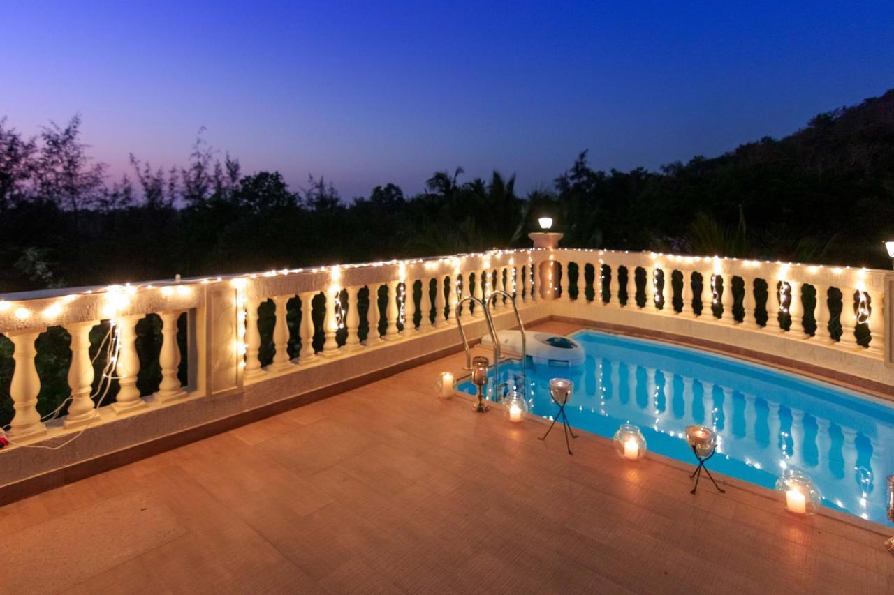 Saffronstays La Casa Maestro, Kashid - Spanish-Style Luxury Villa Near Kashid Beach Kültér fotó