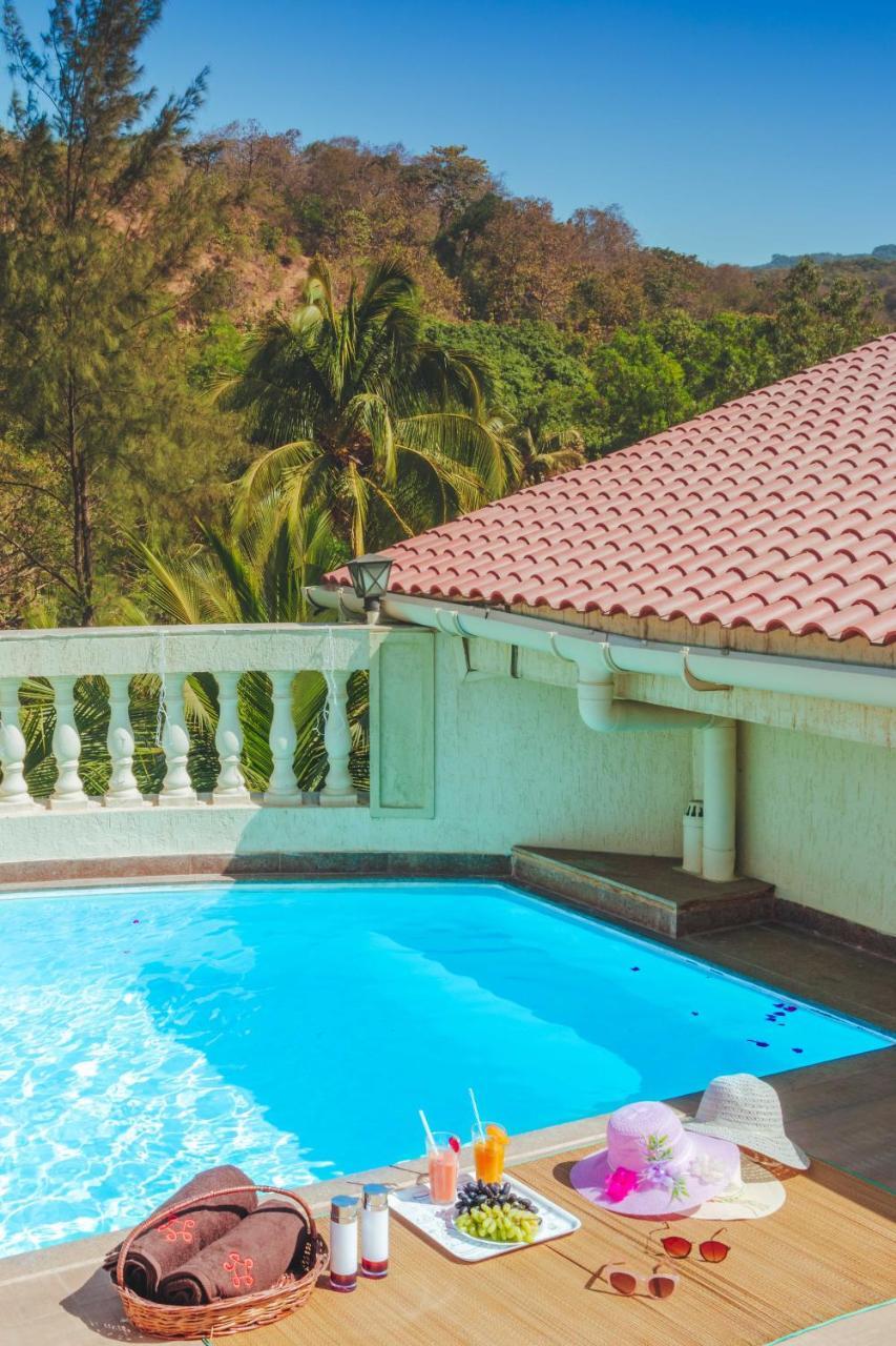 Saffronstays La Casa Maestro, Kashid - Spanish-Style Luxury Villa Near Kashid Beach Kültér fotó